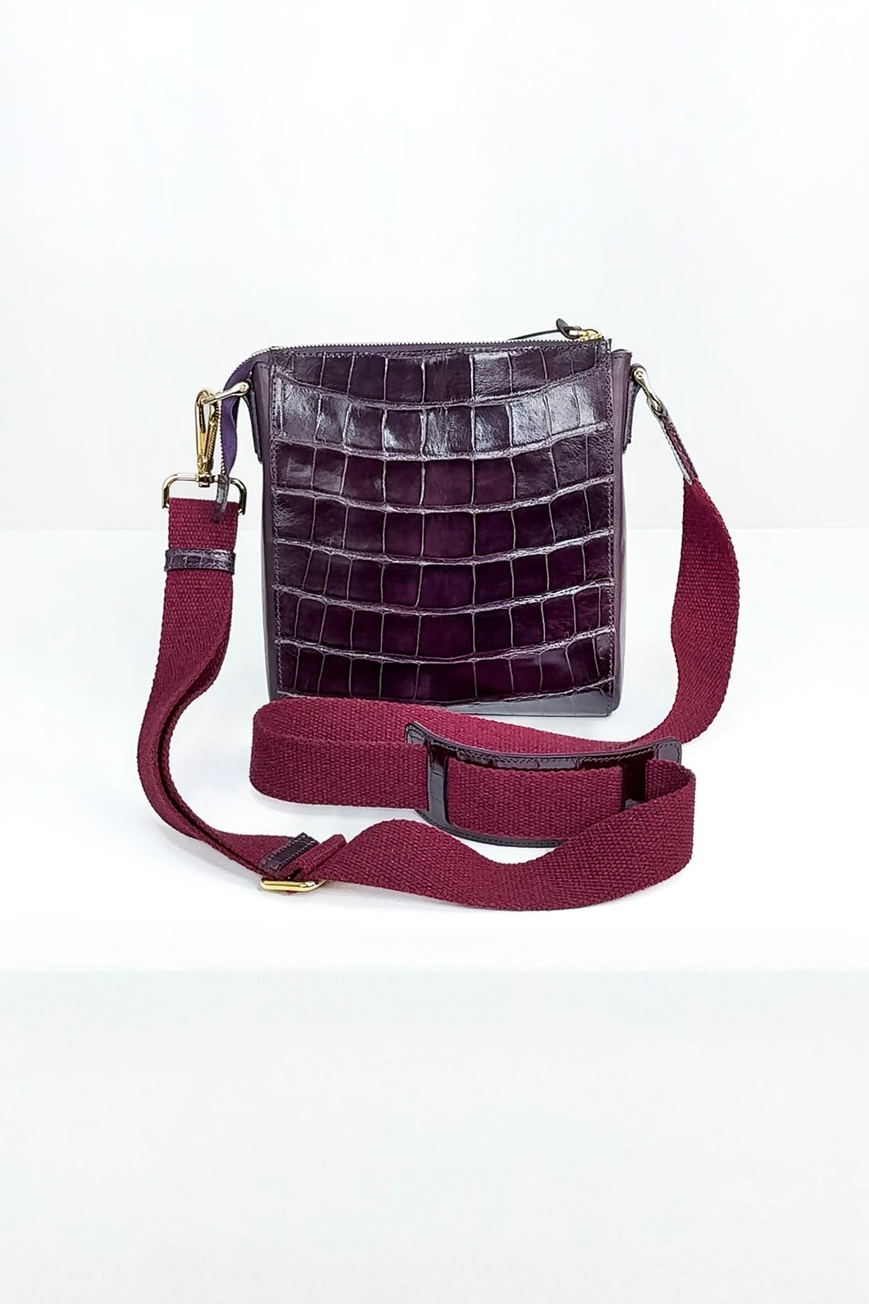 Crocodile Messenger Bag | Imperial Plum
