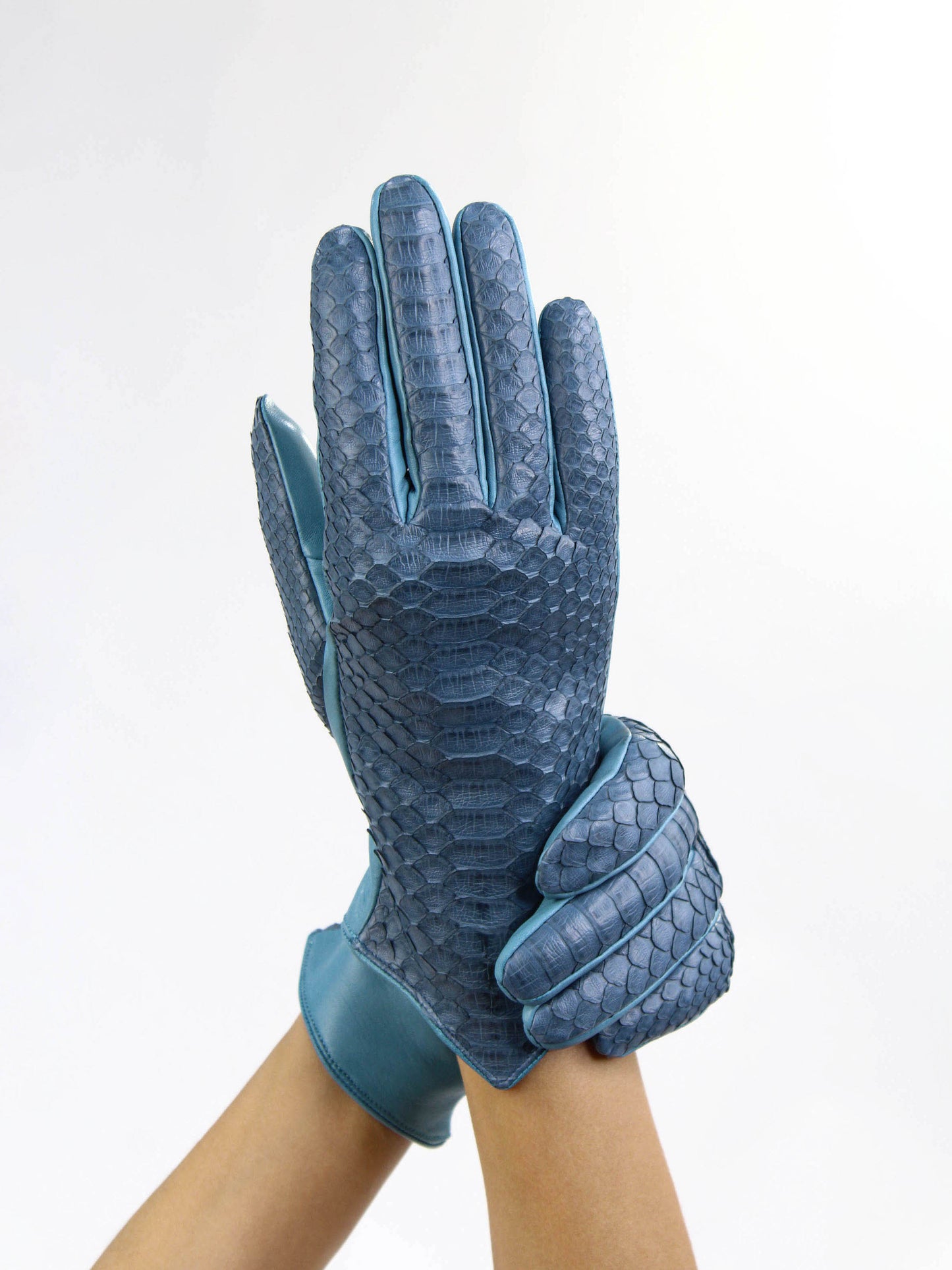 Blue python gloves